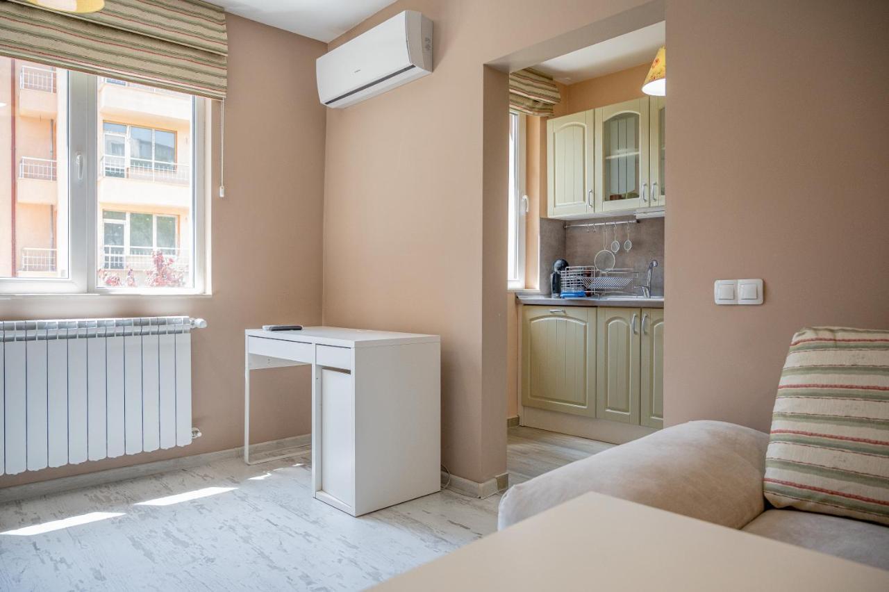 Elegant Spotless Apartment In Sofia Center Esterno foto