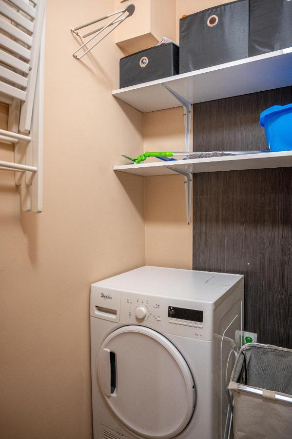 Elegant Spotless Apartment In Sofia Center Esterno foto